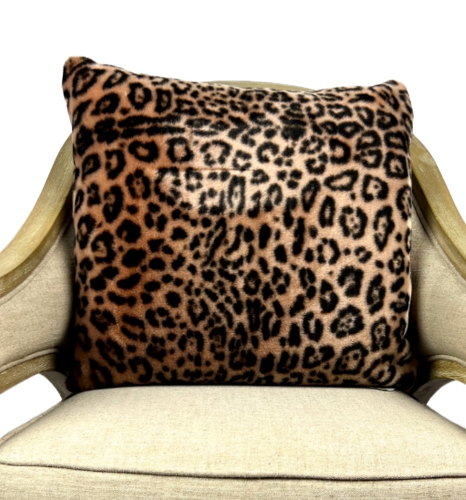 Glam Cheetah Light brown Faux Fur Throw Pillow