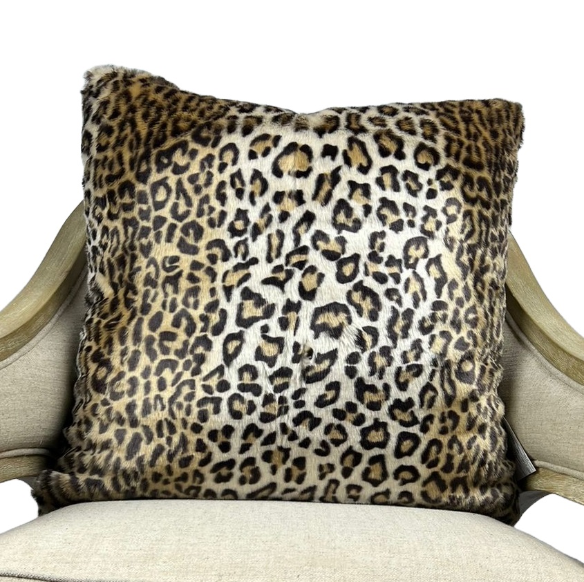 Glam Cheetah Light beige Faux Fur Throw Pillow